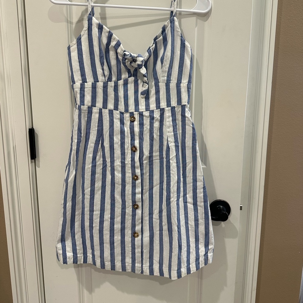 Derek heart lightly worn striped straight midi dress